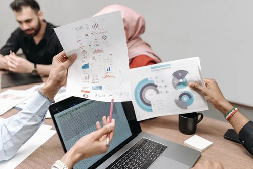 驾驭数据浪潮 企业在混合云环境中的数据管理四大最佳实践